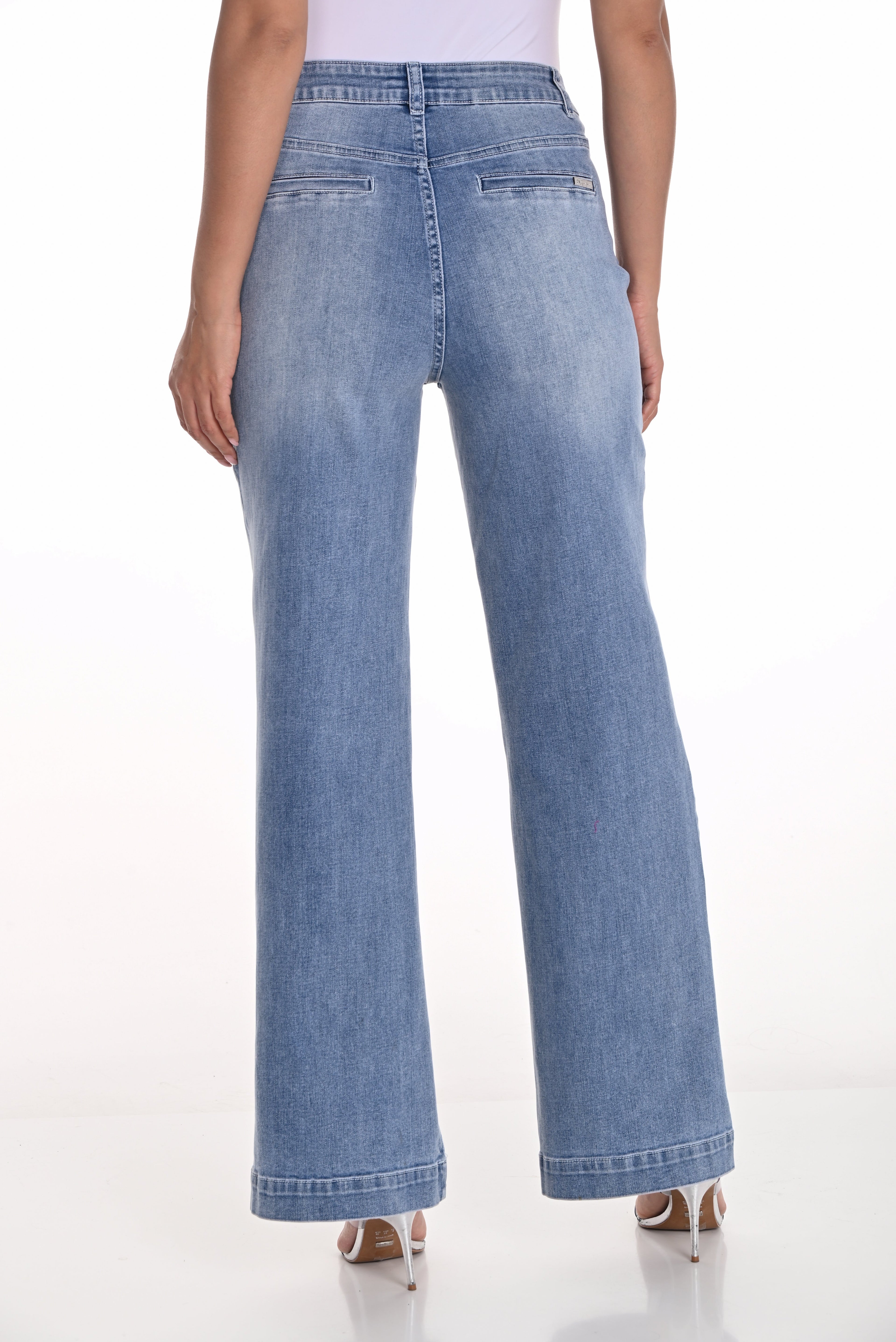 High-waisted Wide-leg Jeans Style 251507